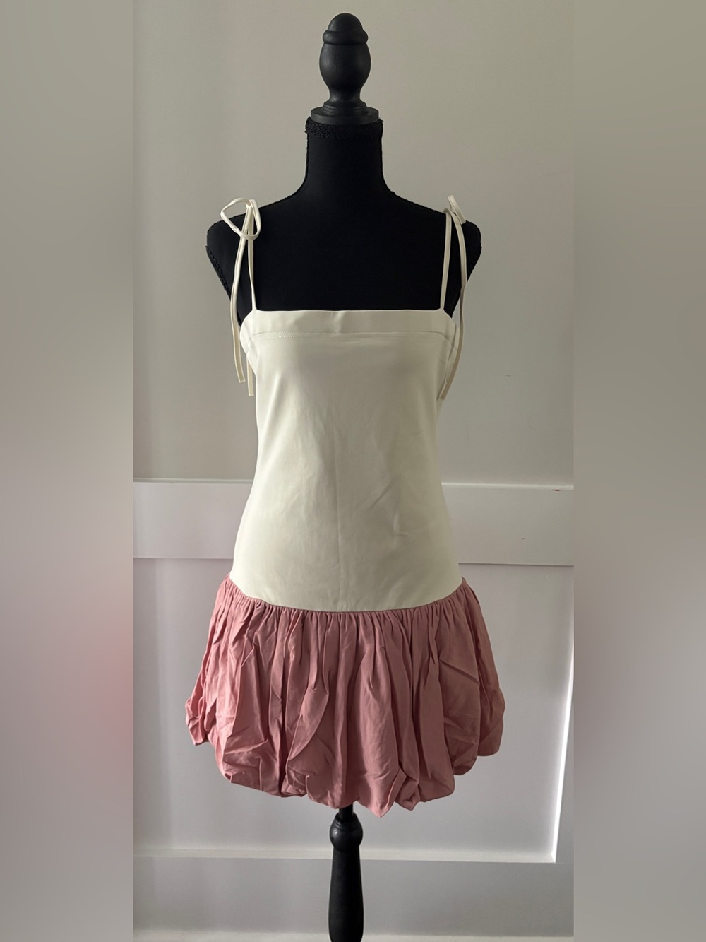 Heyson Bubble Hem Mini Dress - M